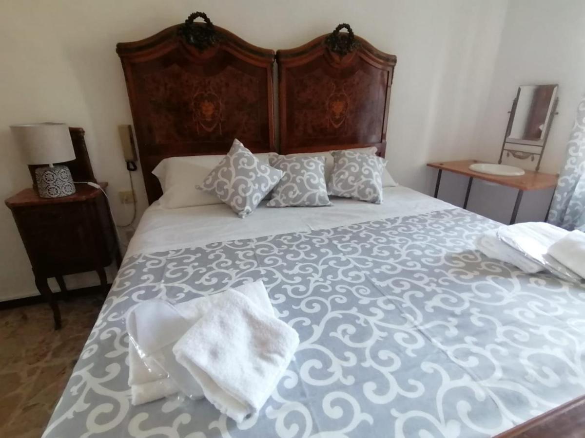 Hotel Fiore & Fiocchi Podenzano Экстерьер фото